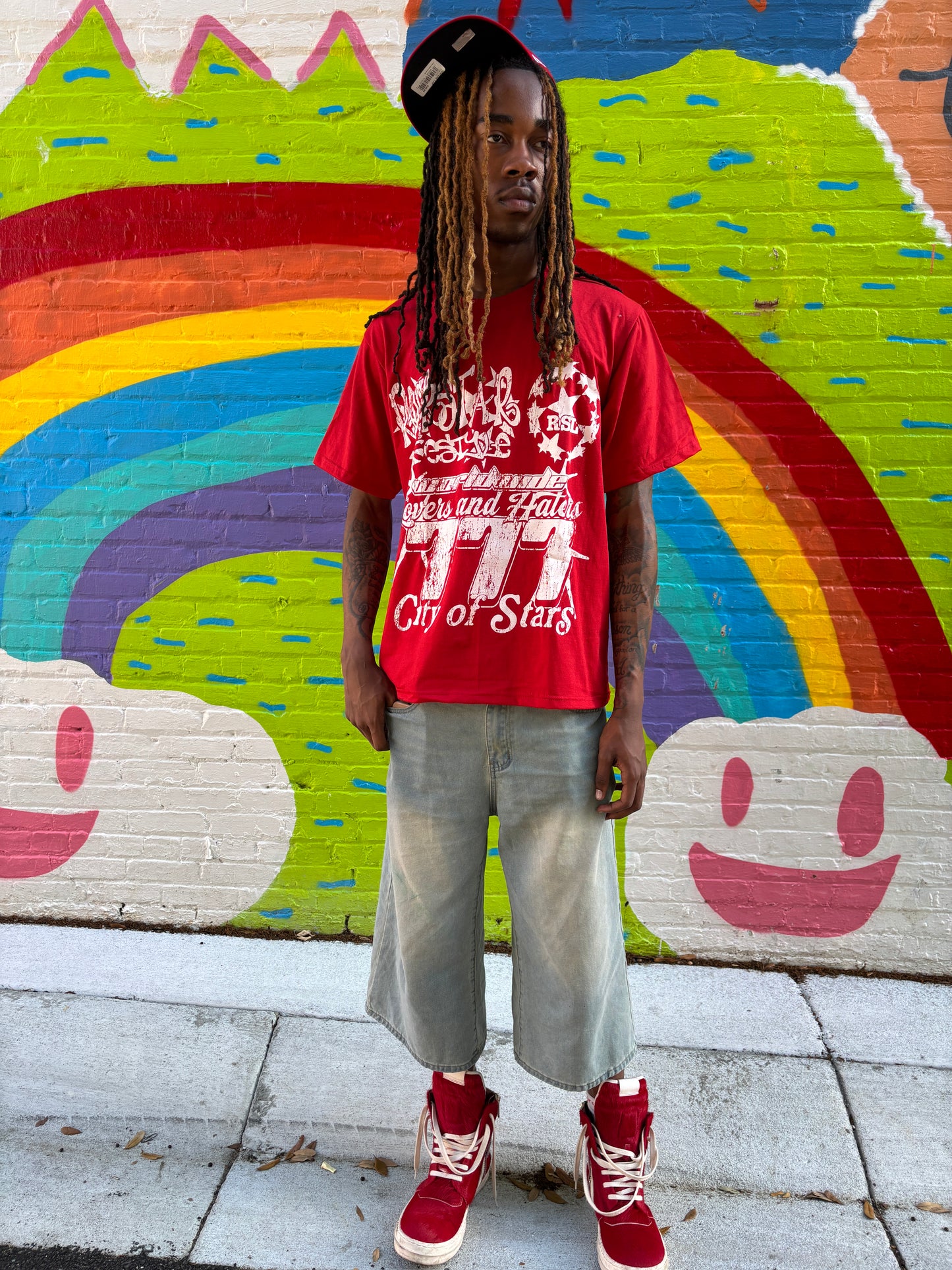 “City Of Stars” Tee. (RED)
